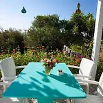 Ferienhaus Butik Mor Salkim Evleri *