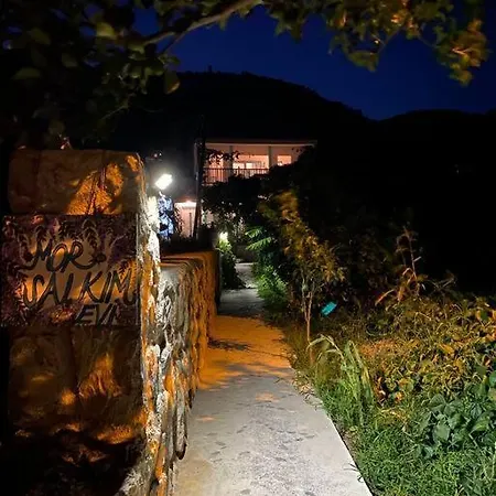 Vakantiehuis Butik Mor Salkim Evleri