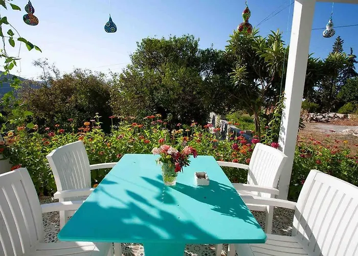 Case de vacanță Butik Mor Salkim Evleri *