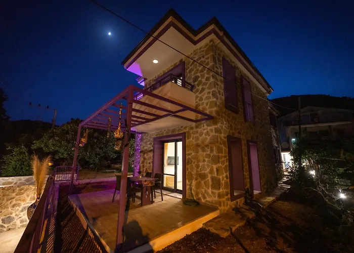 Butik Mor Salkim Evleri Casa de Férias *