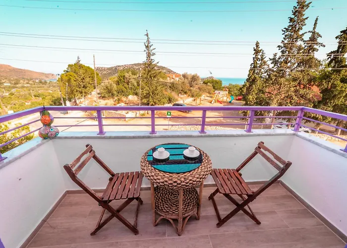 Butik Mor Salkim Evleri